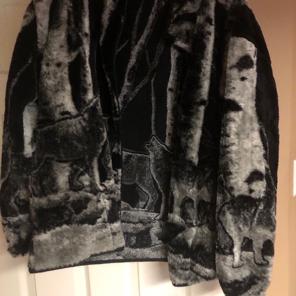 Wolf fleece jacket